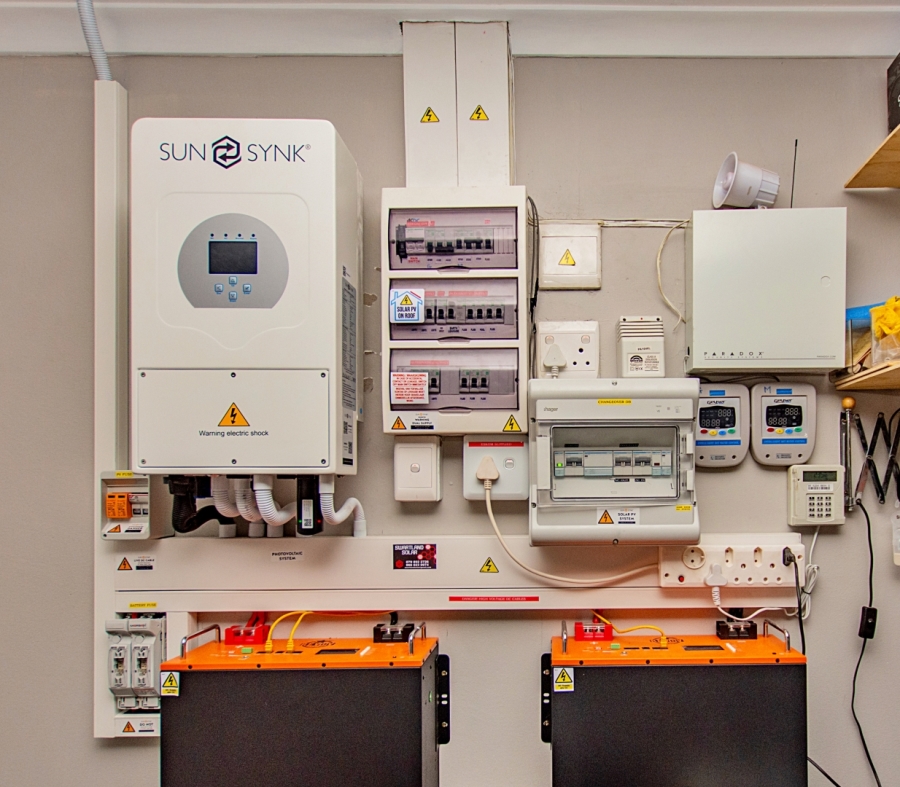 5 Bedroom Property for Sale in Myburgh Park Western Cape